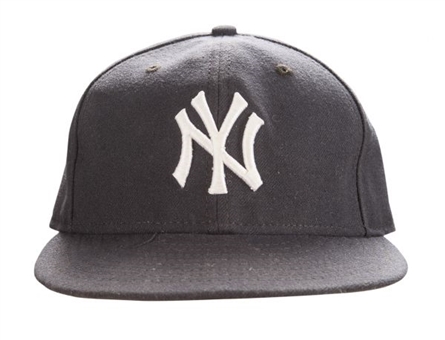 2013 Derek Jeter New York Yankee Game Used Cap (Steiner)